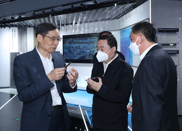 郝鹏、、、国资、、、央企、、、国资委、、、书记、、、主任、、、国企、、、企业刷新