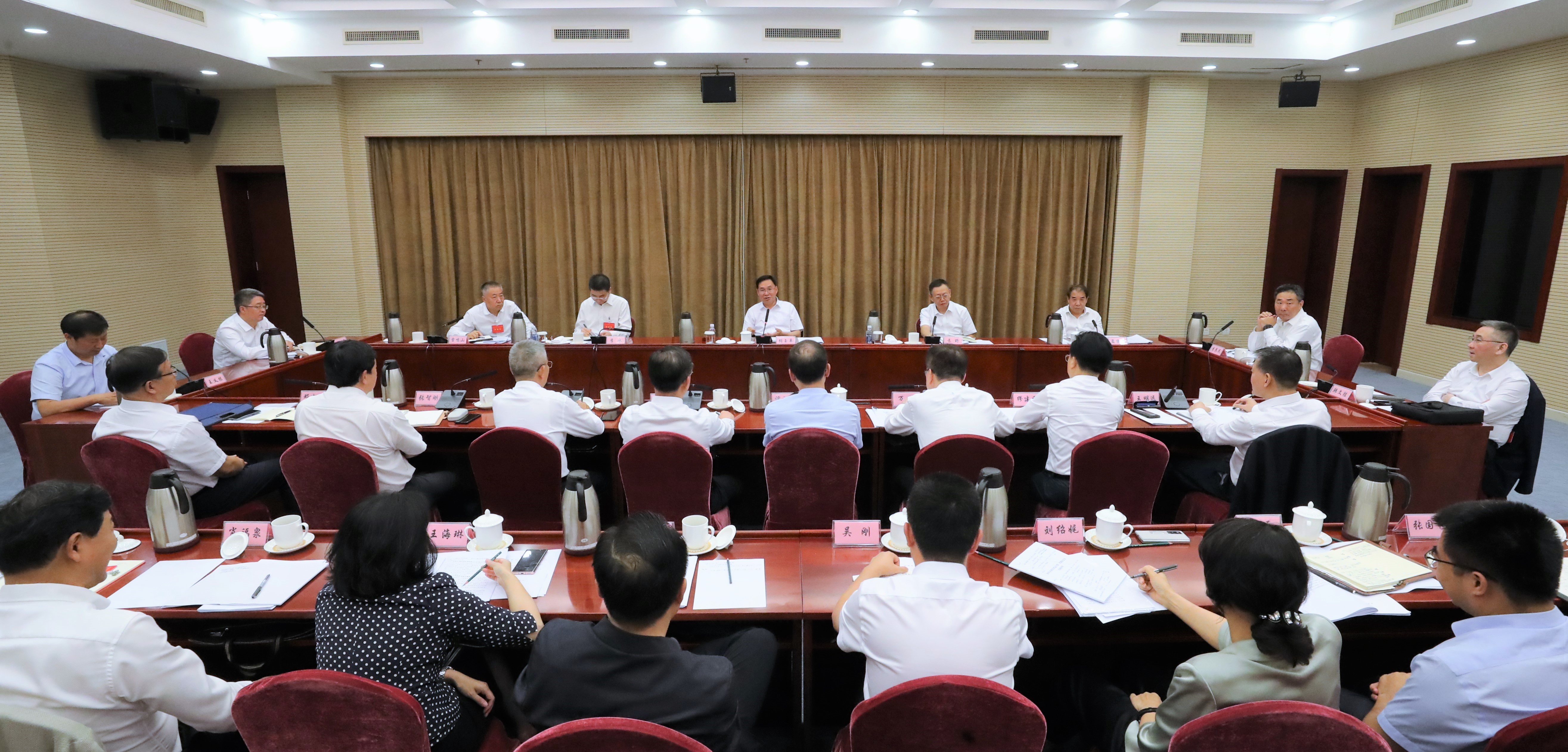 张玉卓、、国资、、央企、、国资委、、书记、、主任、、国企、、企业刷新