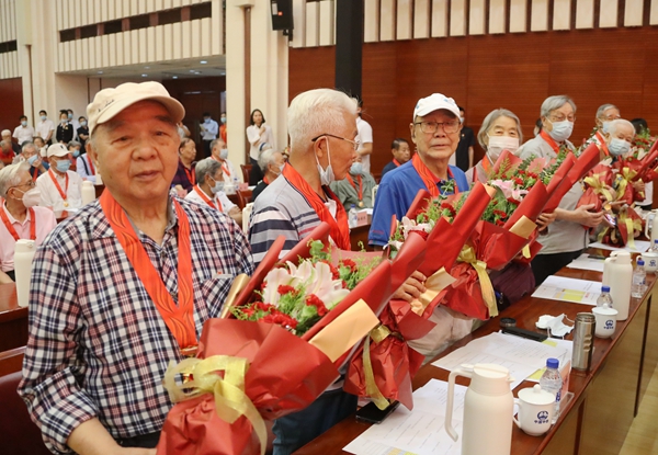 郝鹏、、、国资、、、央企、、、国资委、、、书记、、、主任、、、国企、、、企业刷新