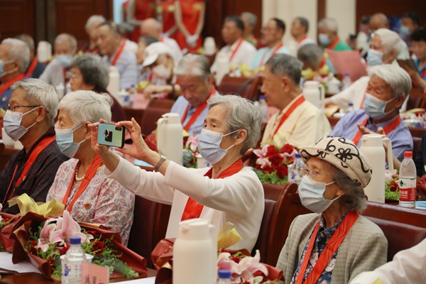 郝鹏、、、国资、、、央企、、、国资委、、、书记、、、主任、、、国企、、、企业刷新